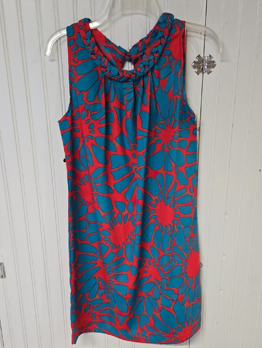 New Sleeveless Blue and Red Floral Shift Dress